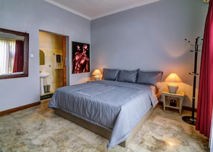 Laki Uma - Male Only Guest house